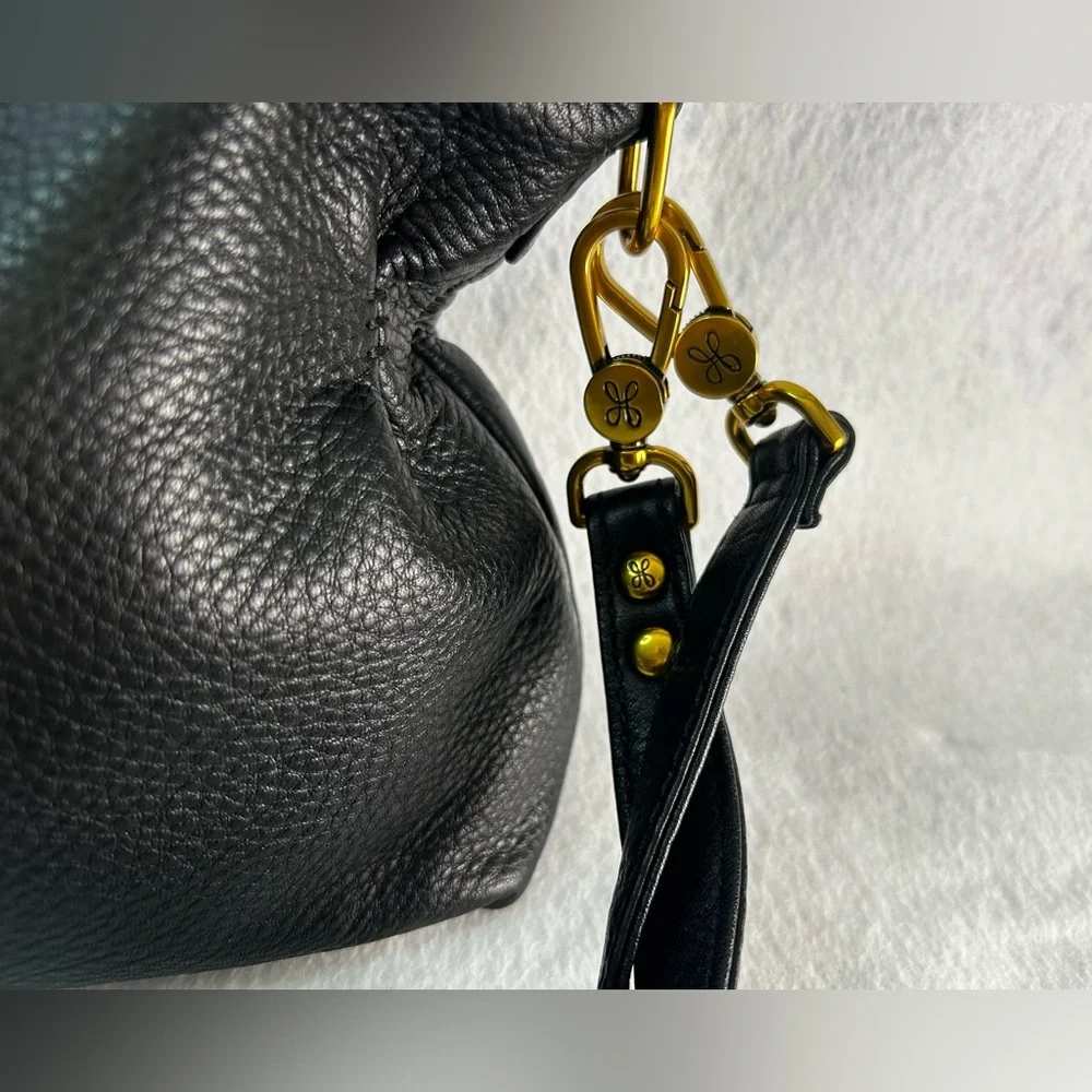 Hobo Black Leather Shoulder Bag - Picture 3 of 7